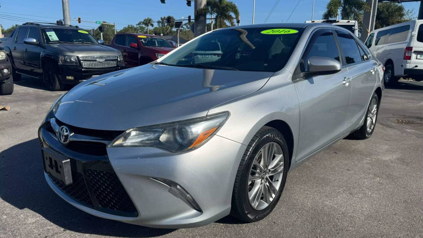 2016 Toyota Camry SE — Sedan — 138,850 mi — port st lucie, FL