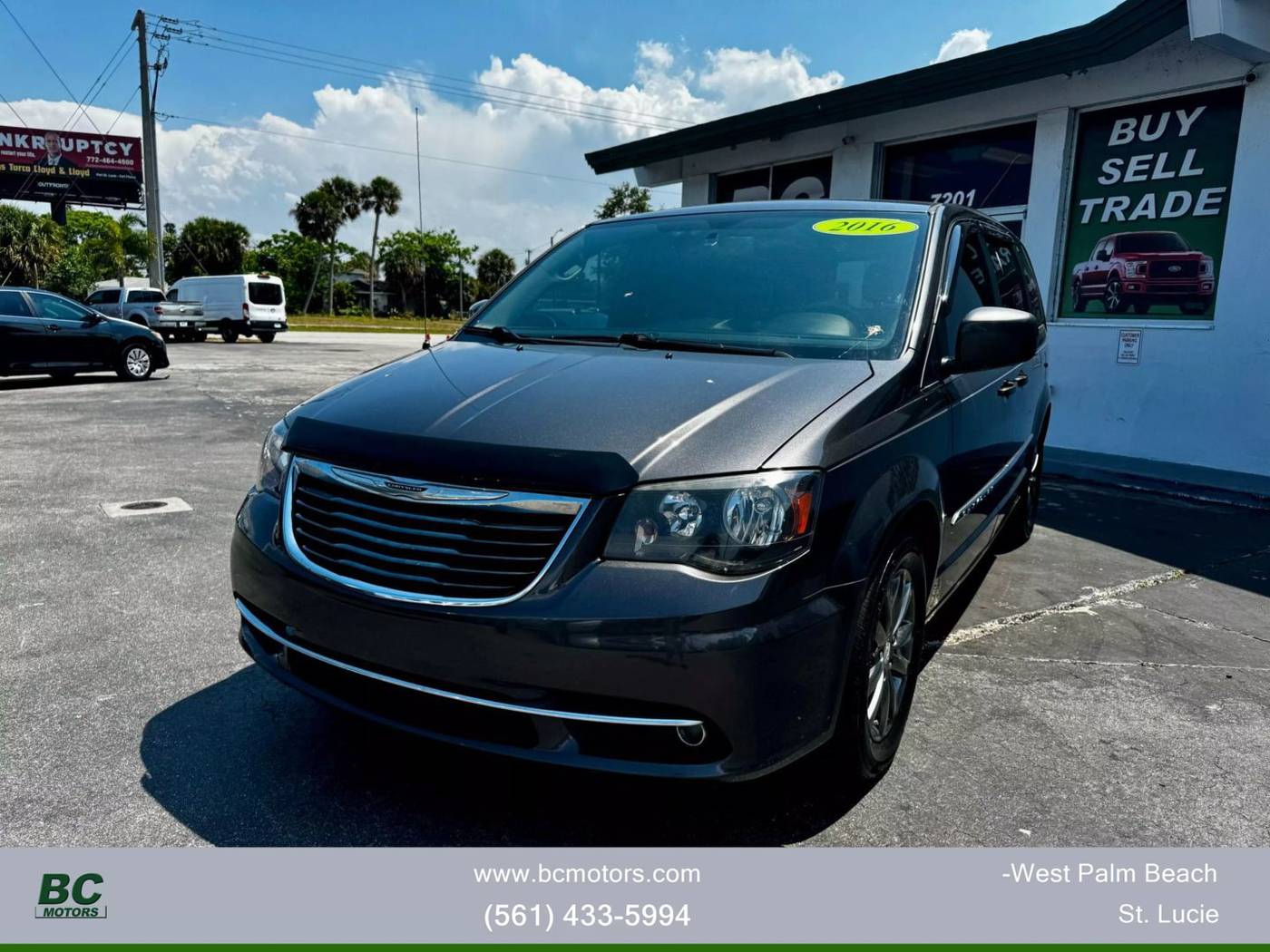 2016 Chrysler Town & Country S — Minivan — 134,697 mi — port st lucie, FL