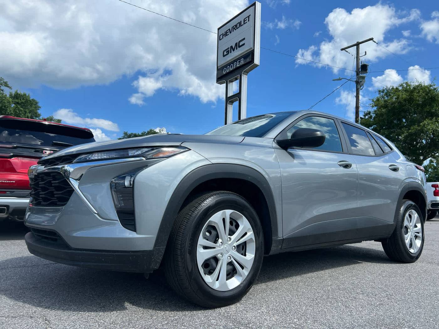 2025 Chevrolet Trax LS — SUV — 15,305 mi — Walterboro, SC