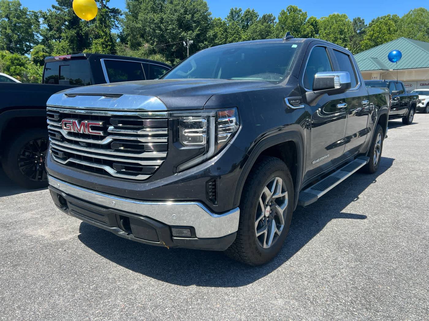 2024 GMC Sierra 1500 SLT — Pickup Truck — 7,998 mi — Walterboro, SC