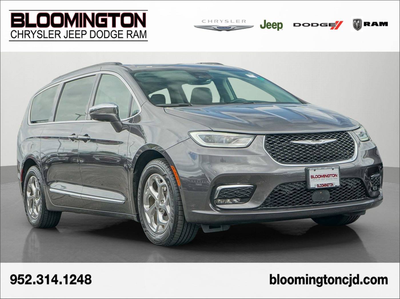 2022 Chrysler Pacifica Limited — Minivan — 74,468 mi — Bloomington, MN