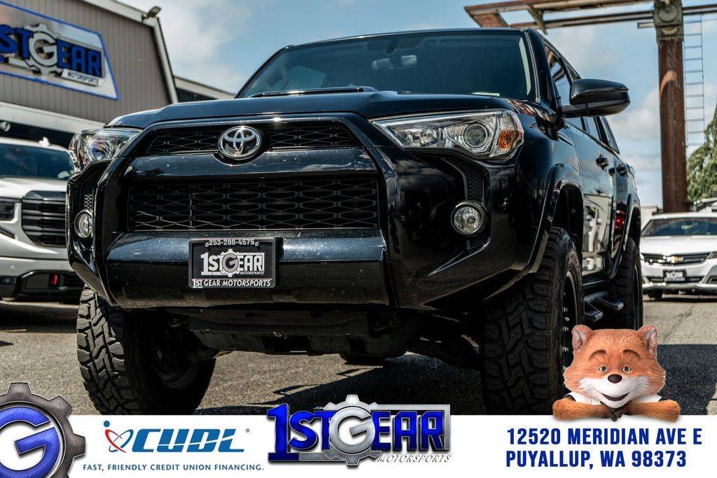 2018 Toyota 4Runner SR5