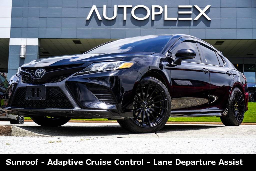 2018 Toyota Camry SE — Sedan — 83,991 mi — Duluth, GA