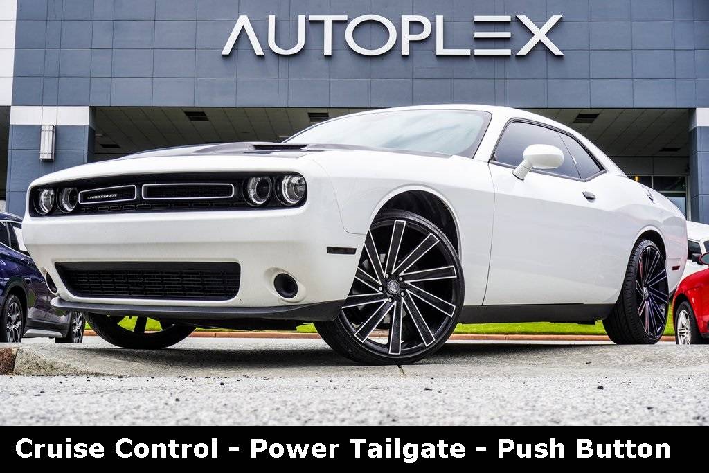 2019 Dodge Challenger SXT — Coupe — 60,891 mi — Duluth, GA