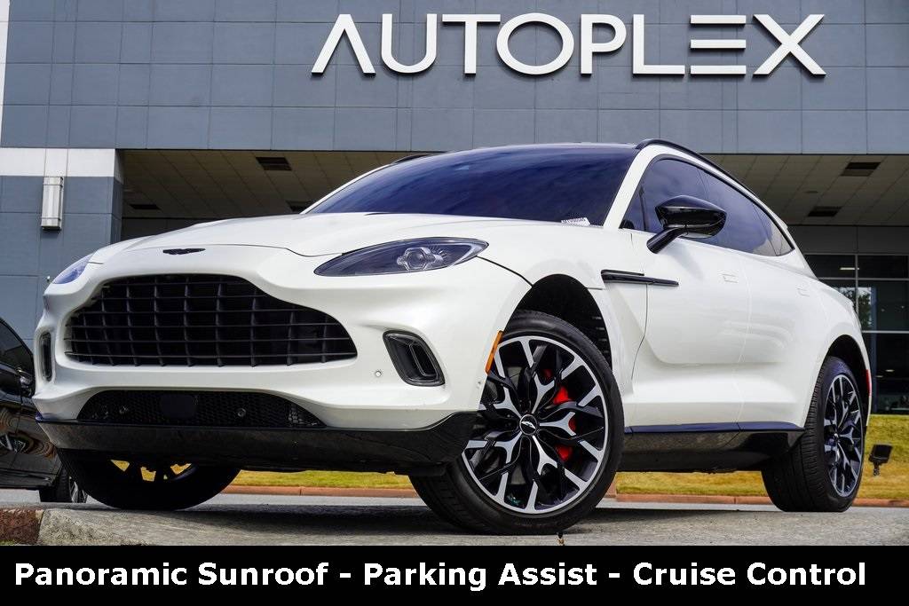 2021 Aston Martin DBX