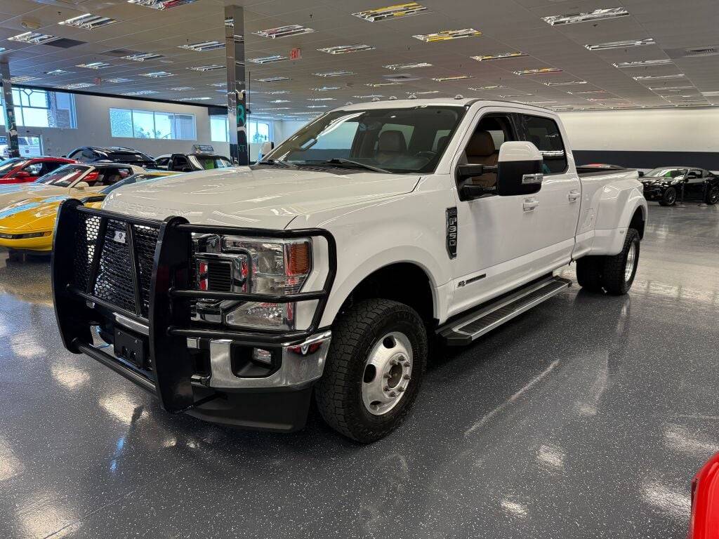 2022 Ford Super Duty F-350 LARIAT — Pickup Truck — 154,951 mi — Mesa, AZ