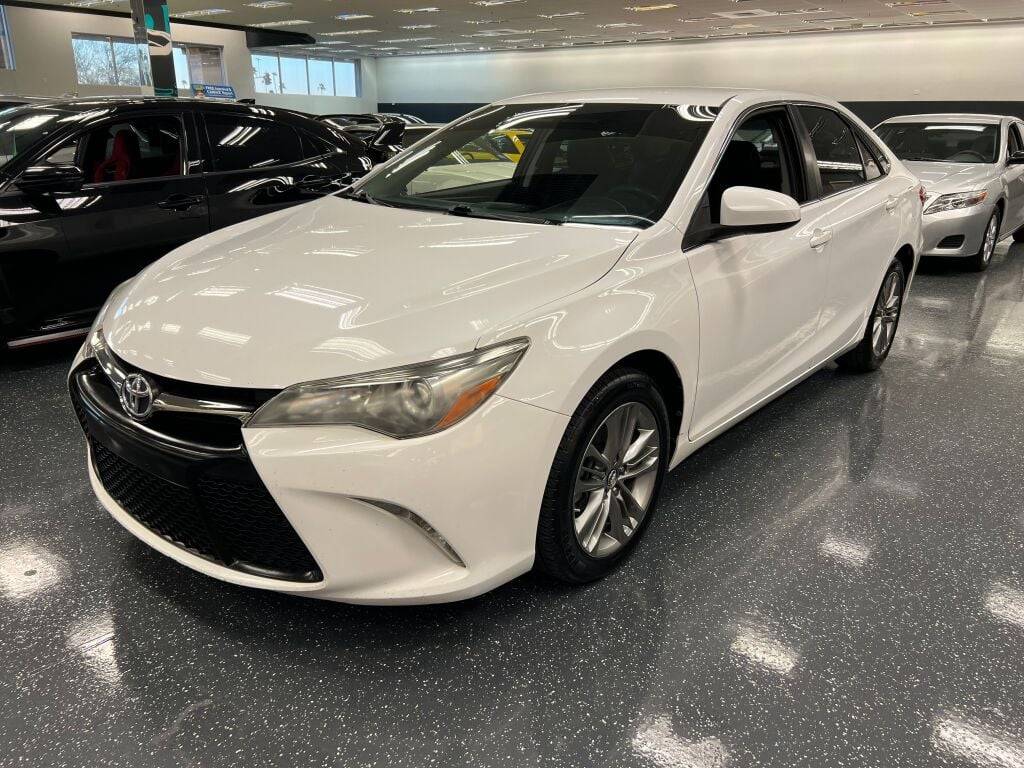 2017 Toyota Camry SE — Sedan — 161,888 mi — Mesa, AZ