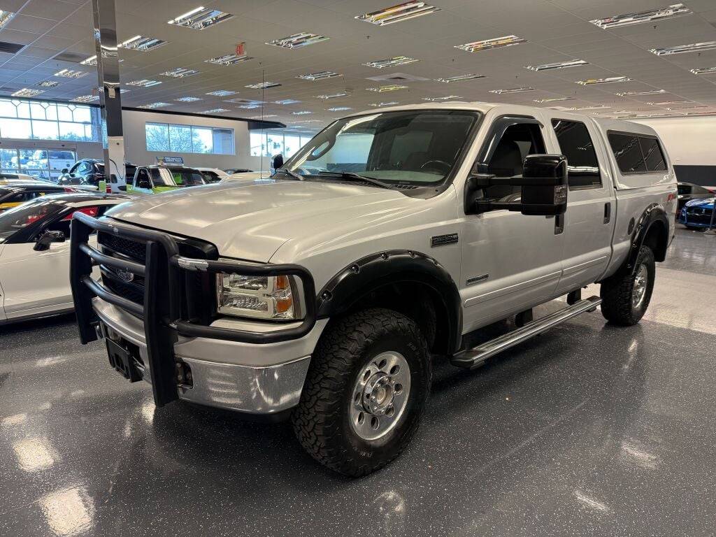 2006 Ford Super Duty F-350 XLT — Pickup Truck — 134,327 mi — Mesa, AZ