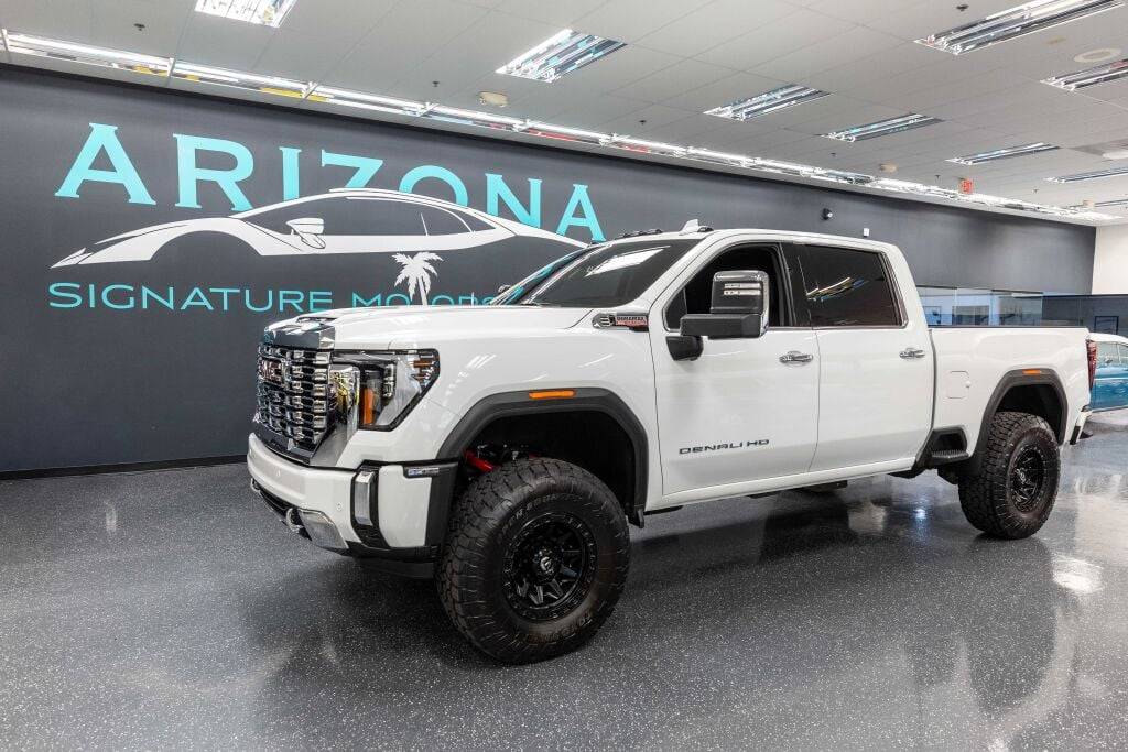 2024 GMC Sierra 2500HD Denali — Pickup Truck — 3,257 mi — Mesa, AZ