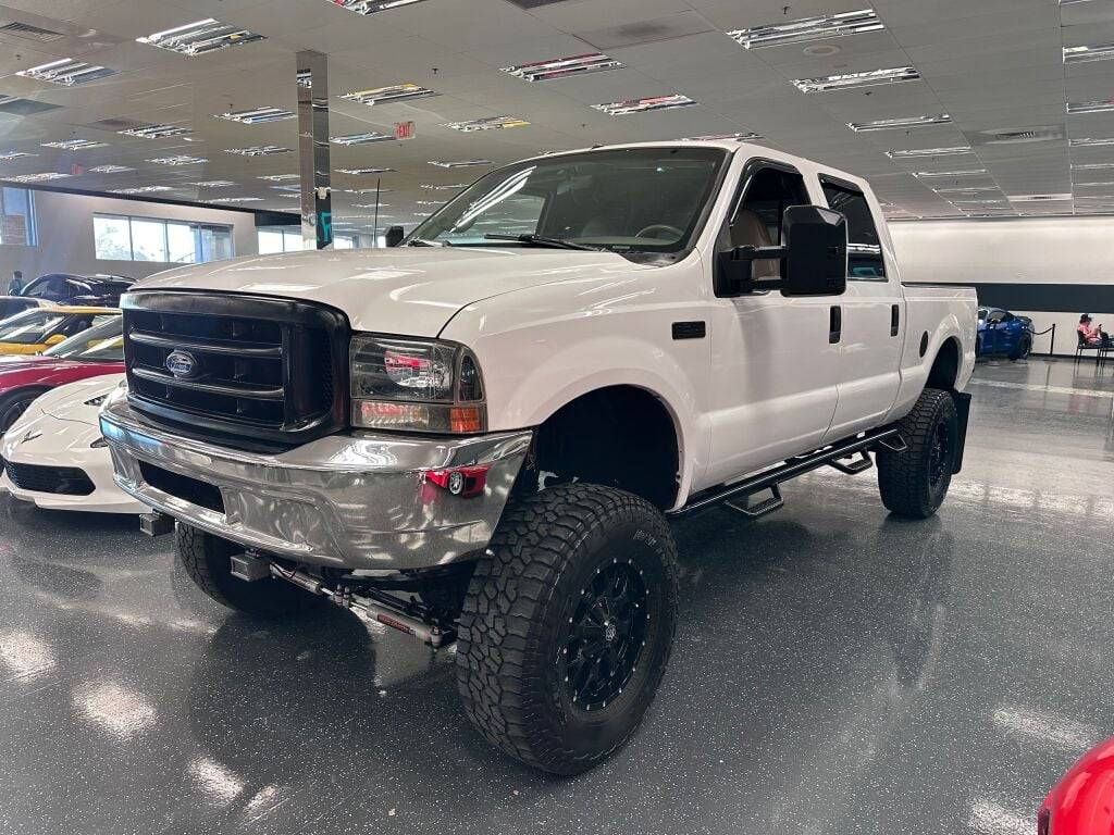 2000 Ford Super Duty F-350 Lariat — Pickup Truck — 283,010 mi — Mesa, AZ