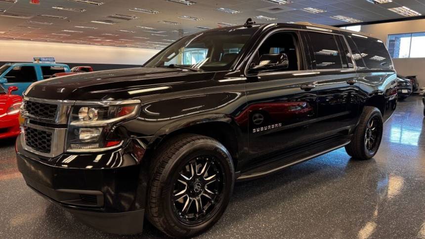 2019 Chevrolet Suburban LT — SUV — 118,615 mi — Mesa, AZ