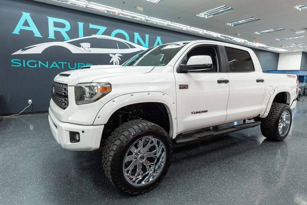 2018 Toyota Tundra SR5