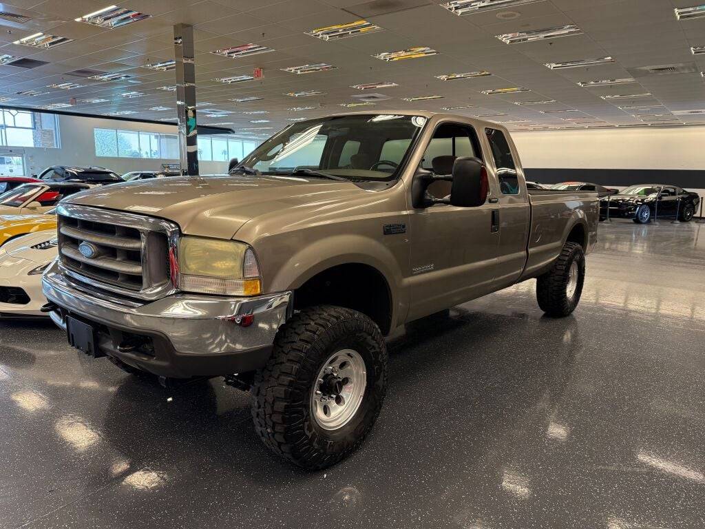 2004 Ford Super Duty F-250 XLT — Pickup Truck — 93,286 mi — Mesa, AZ