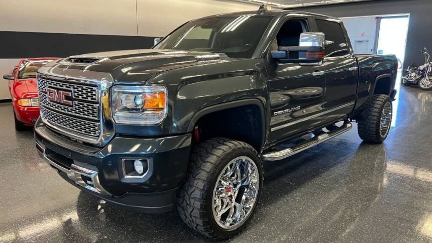 2018 GMC Sierra 2500HD Denali — Pickup Truck — 106,513 mi — Mesa, AZ