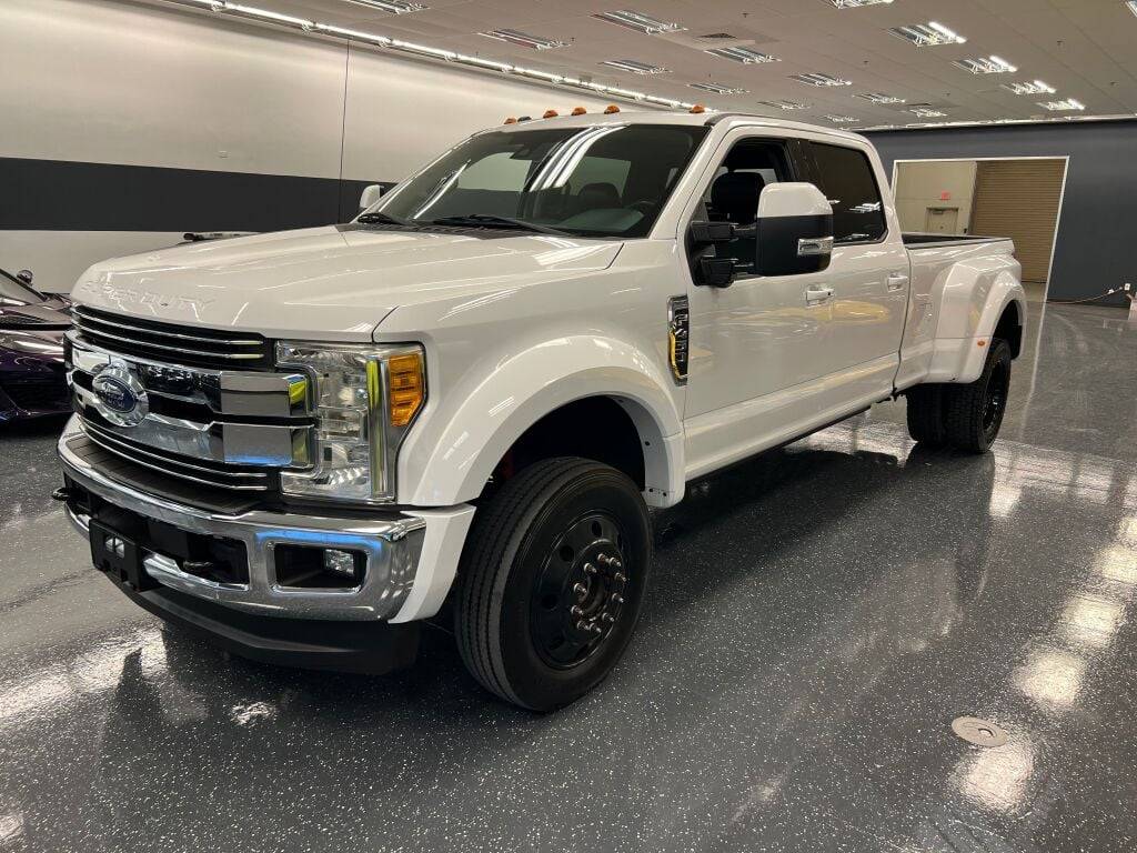 2017 Ford Super Duty F-450 Lariat — Pickup Truck — 41,458 mi — Mesa, AZ