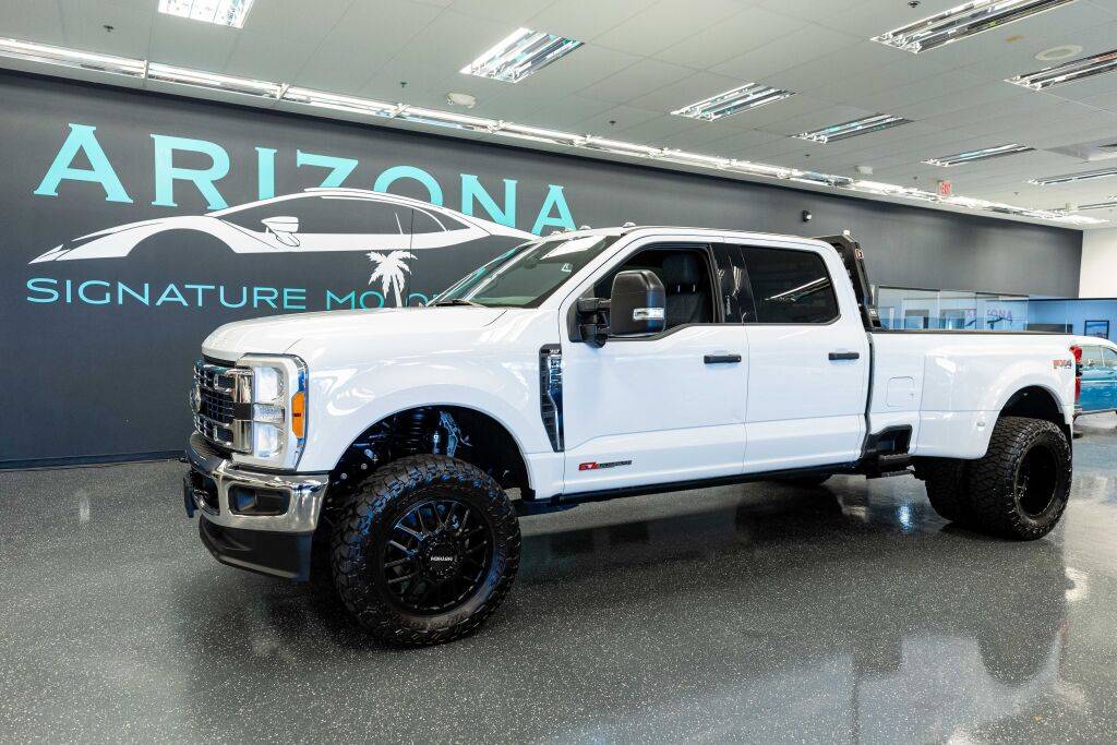 2023 Ford Super Duty F-350 XLT — Pickup Truck — 35,856 mi — Mesa, AZ