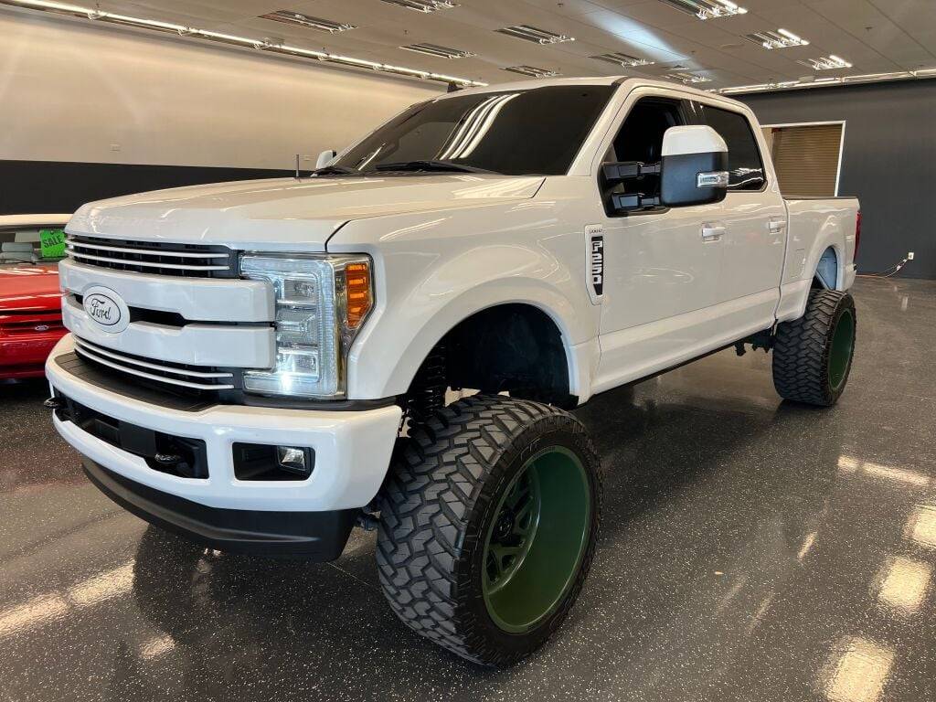 2019 Ford Super Duty F-250 Lariat — Pickup Truck — 101,075 mi — Mesa, AZ