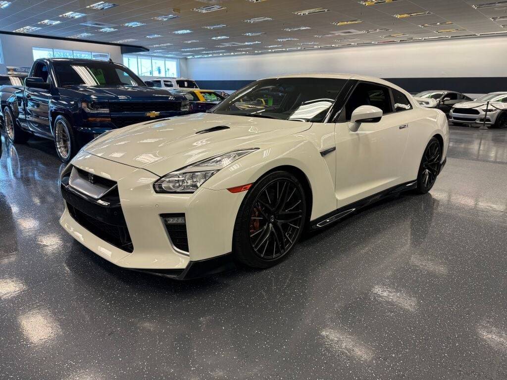 2020 Nissan GT-R Premium — Coupe — 40,190 mi — Mesa, AZ