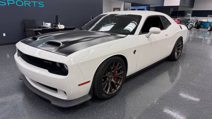 2015 Dodge Challenger SRT Hellcat — Coupe — 9,855 mi — Mesa, AZ