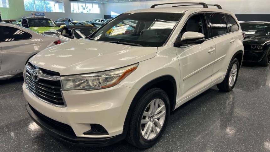 2016 Toyota Highlander LE V6 — SUV — 97,261 mi — Mesa, AZ