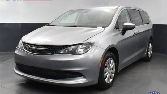 2021 Chrysler Voyager L