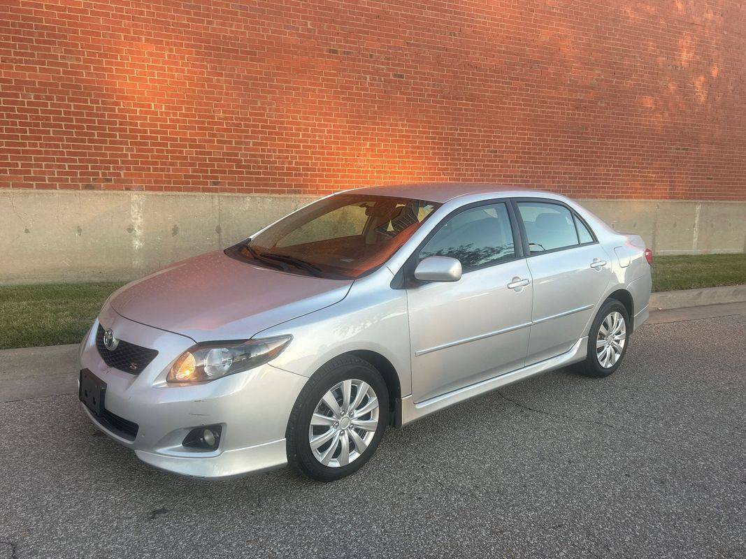 2009 Toyota Corolla Base — Sedan — 150,653 mi — Wichita, KS