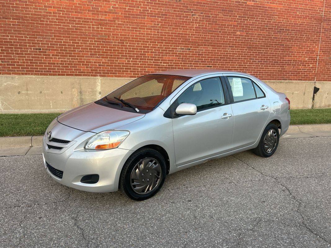 2007 Toyota Yaris Base — Sedan — 175,275 mi — Wichita, KS