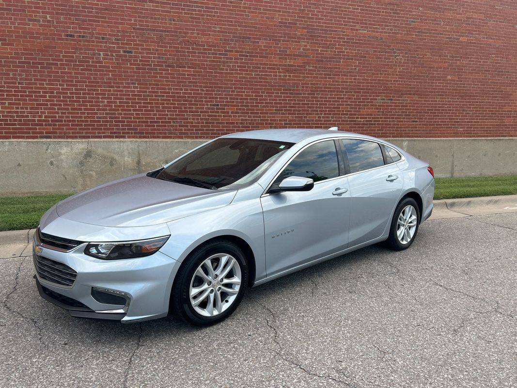 2017 Chevrolet Malibu LT — Sedan — 116,666 mi — Wichita, KS