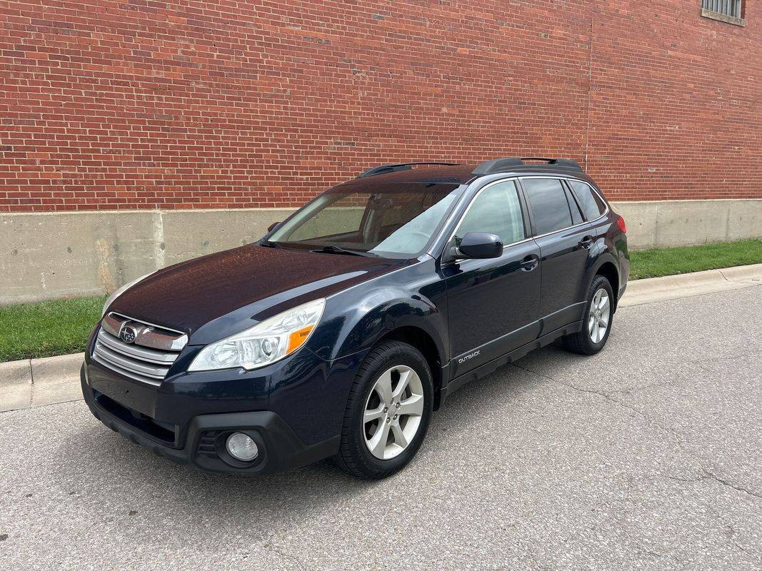 2014 Subaru Outback 2.5i Premium — SUV — 153,019 mi — Wichita, KS