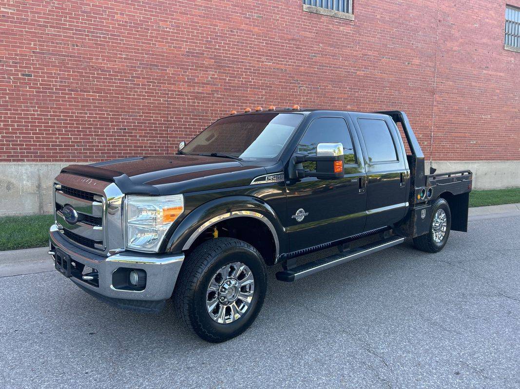 2011 Ford Super Duty F-250 XL — Pickup Truck — 322,864 mi — Wichita, KS