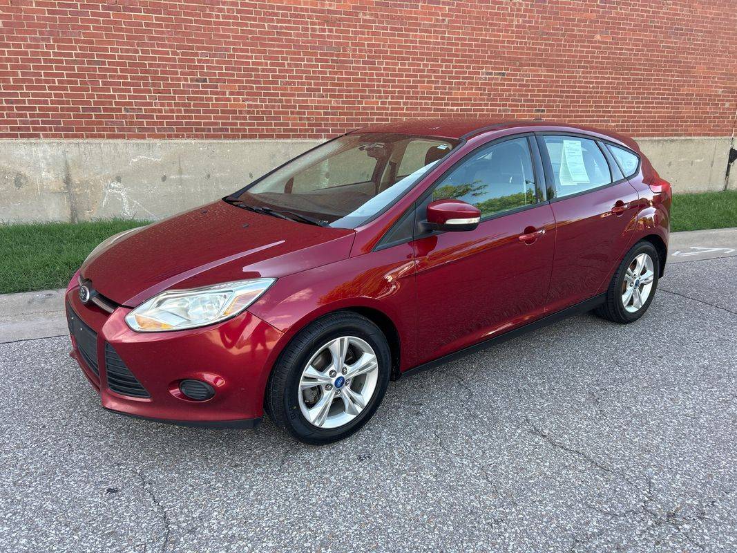 2013 Ford Focus SE — Hatchback — 97,524 mi — Wichita, KS