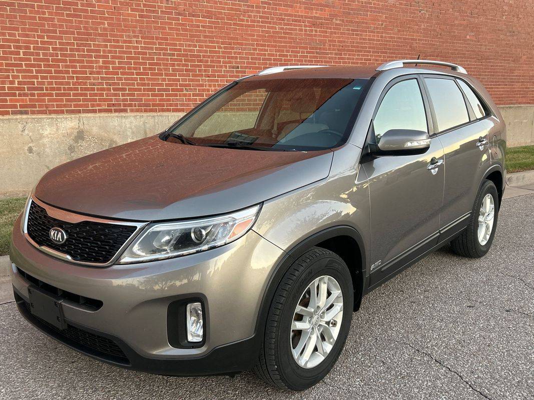 2014 Kia Sorento LX — SUV — 113,368 mi — Wichita, KS