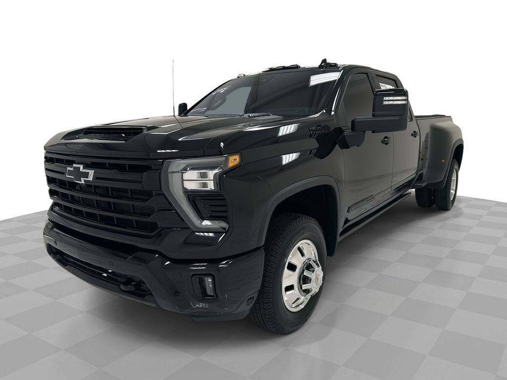 2024 Chevrolet Silverado 3500HD High Country — Pickup Truck — 44,389 mi — Livingston, TX