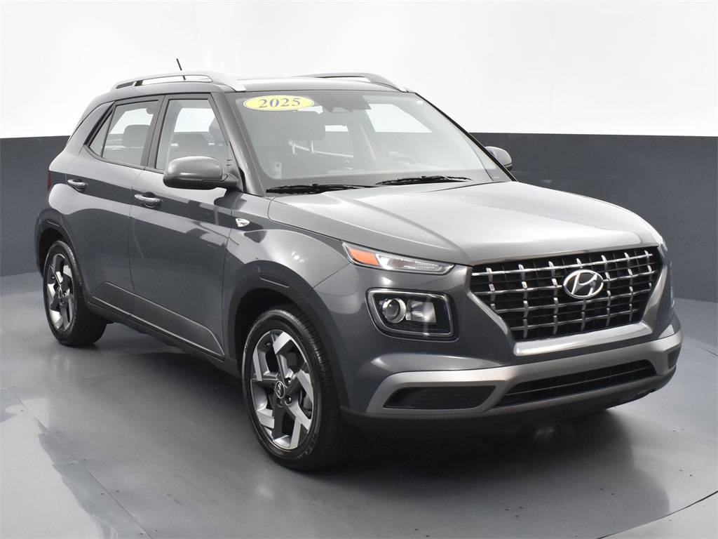 2025 Hyundai Venue SEL — SUV — 4,403 mi — McDonough, GA