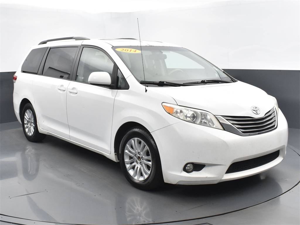 2014 Toyota Sienna XLE — Minivan — 214,759 mi — McDonough, GA