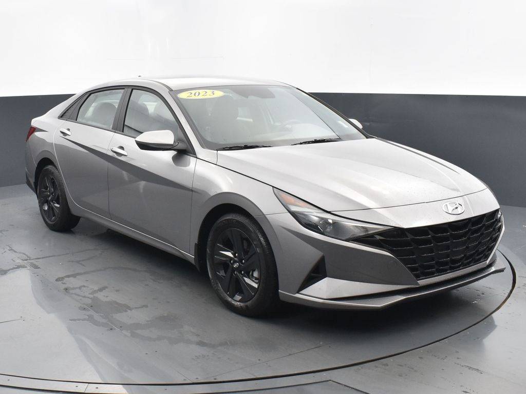2023 Hyundai Elantra SEL — Sedan — 9,871 mi — McDonough, GA