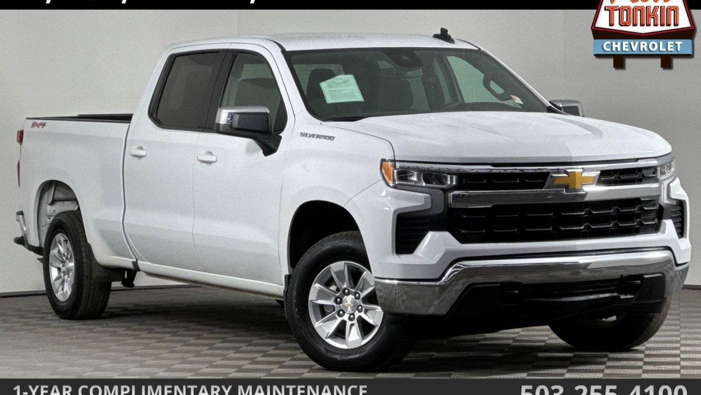 2024 Chevrolet Silverado 1500 LT — Pickup Truck — 32,448 mi — Portland, OR