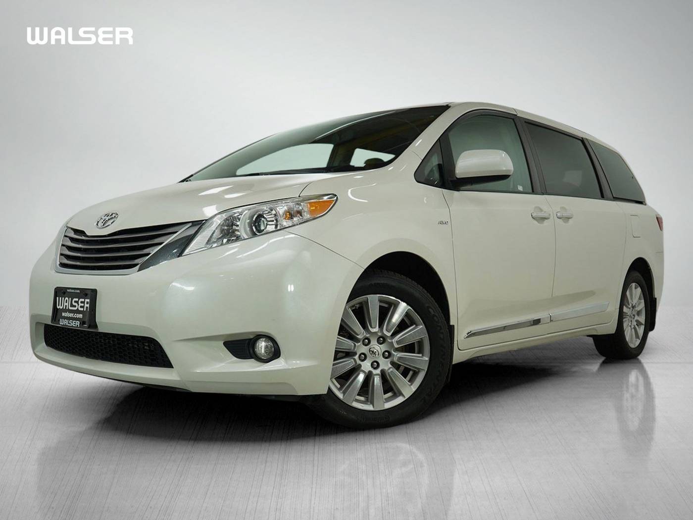 2017 Toyota Sienna Limited Premium — Minivan — 194,388 mi — Roseville, MN
