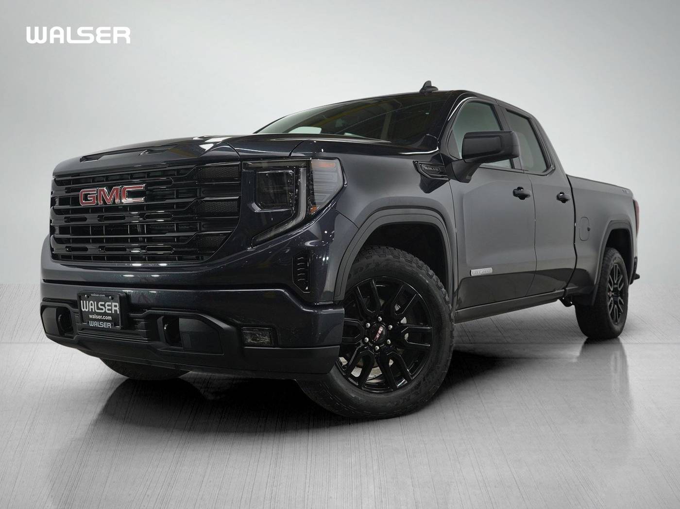 2023 GMC Sierra 1500 Elevation — Pickup Truck — 24,070 mi — Roseville, MN