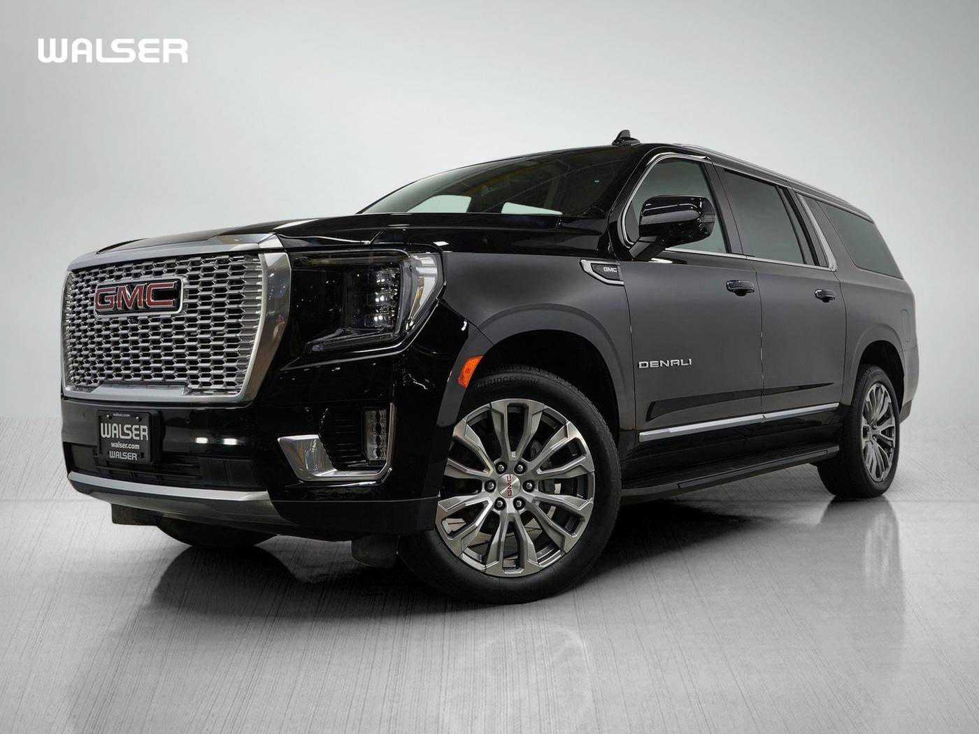 2023 GMC Yukon Denali — SUV — 21,748 mi — Roseville, MN