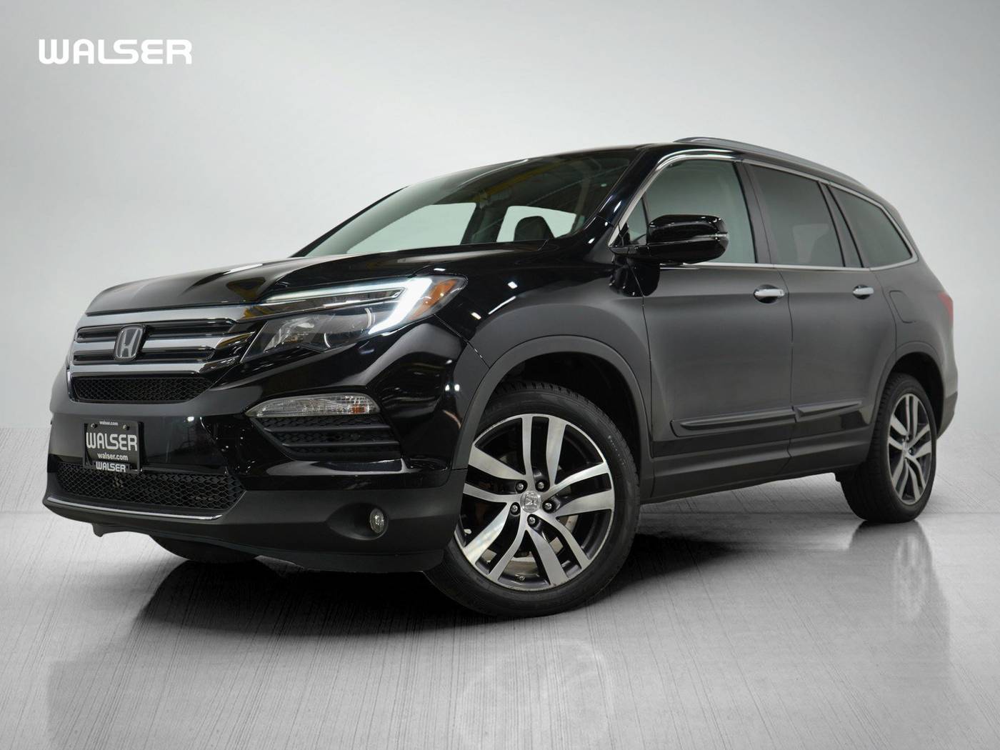 2018 Honda Pilot Touring — SUV — 108,851 mi — Roseville, MN