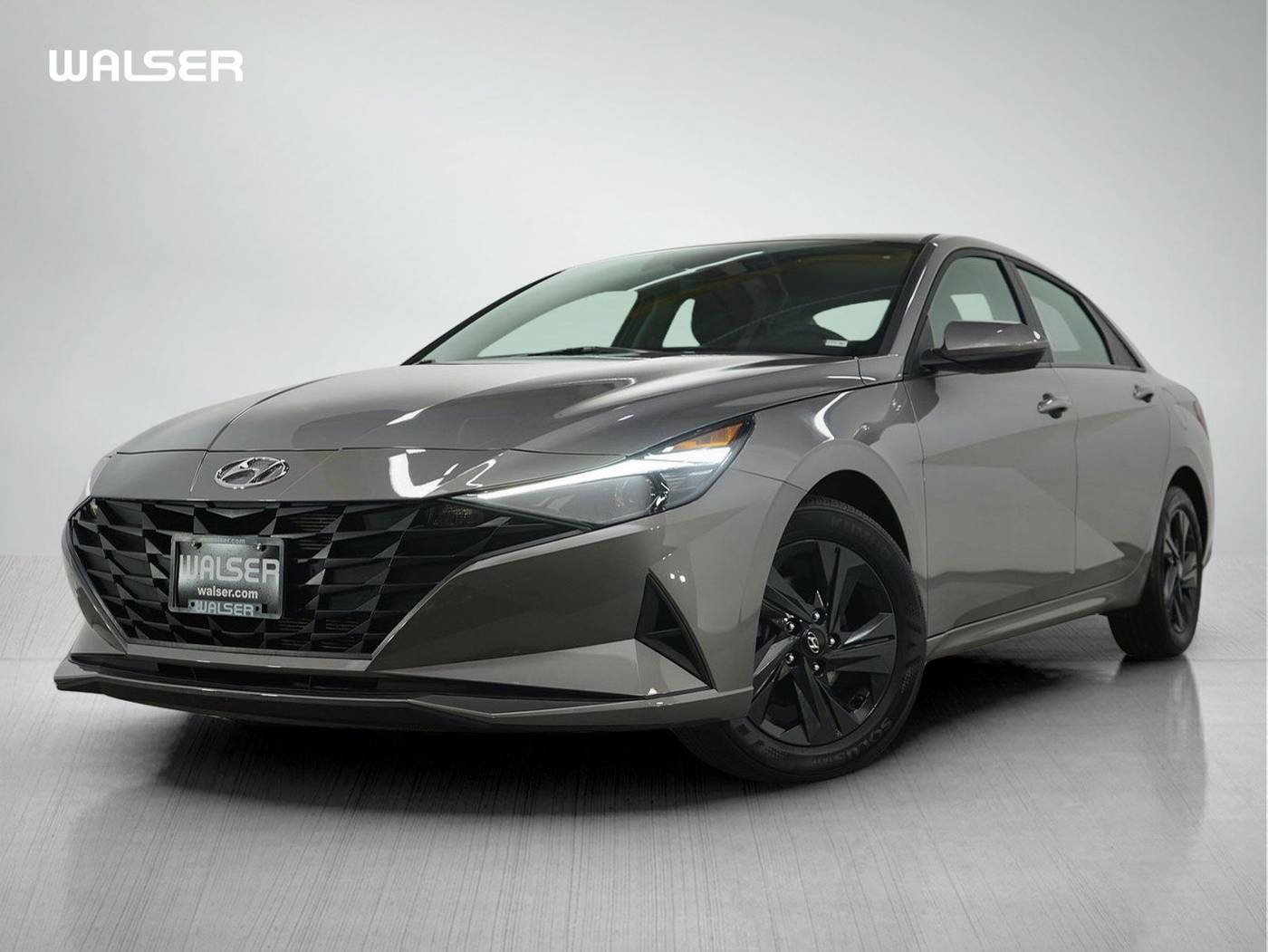 2023 Hyundai Elantra SEL — Sedan — 29,279 mi — Roseville, MN