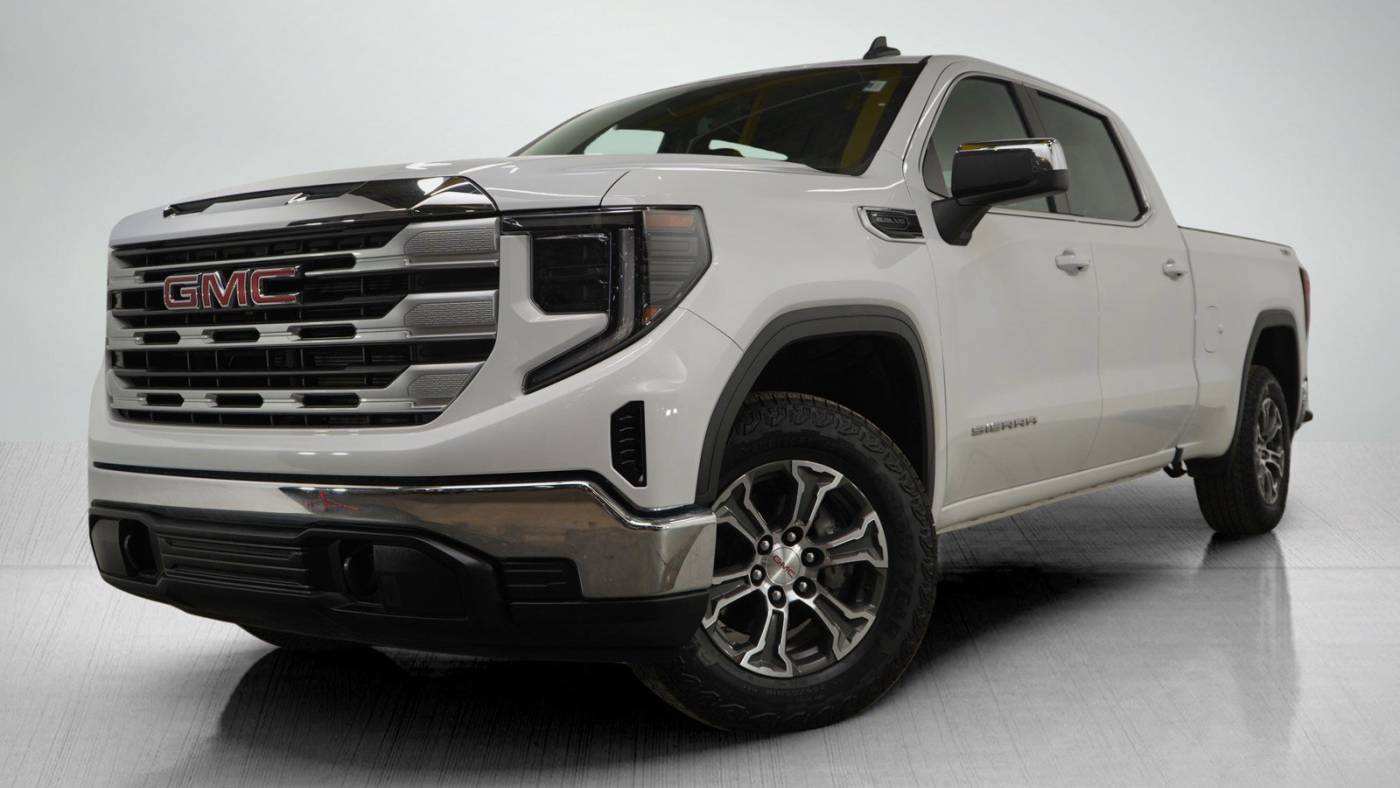 2024 GMC Sierra 1500 SLE — Pickup Truck — 19,874 mi — Roseville, MN