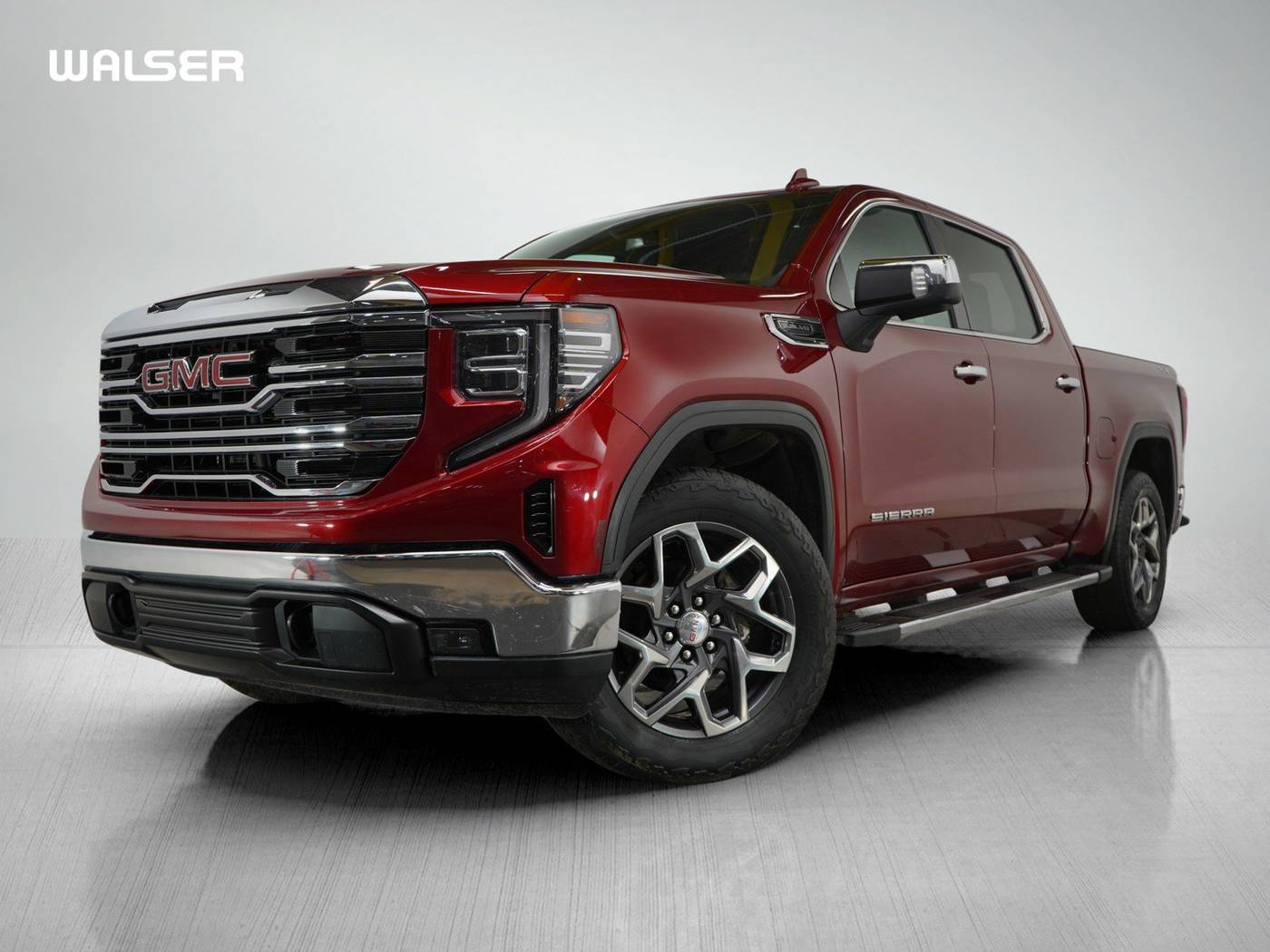 2023 GMC Sierra 1500 SLT — Pickup Truck — 65,927 mi — Roseville, MN