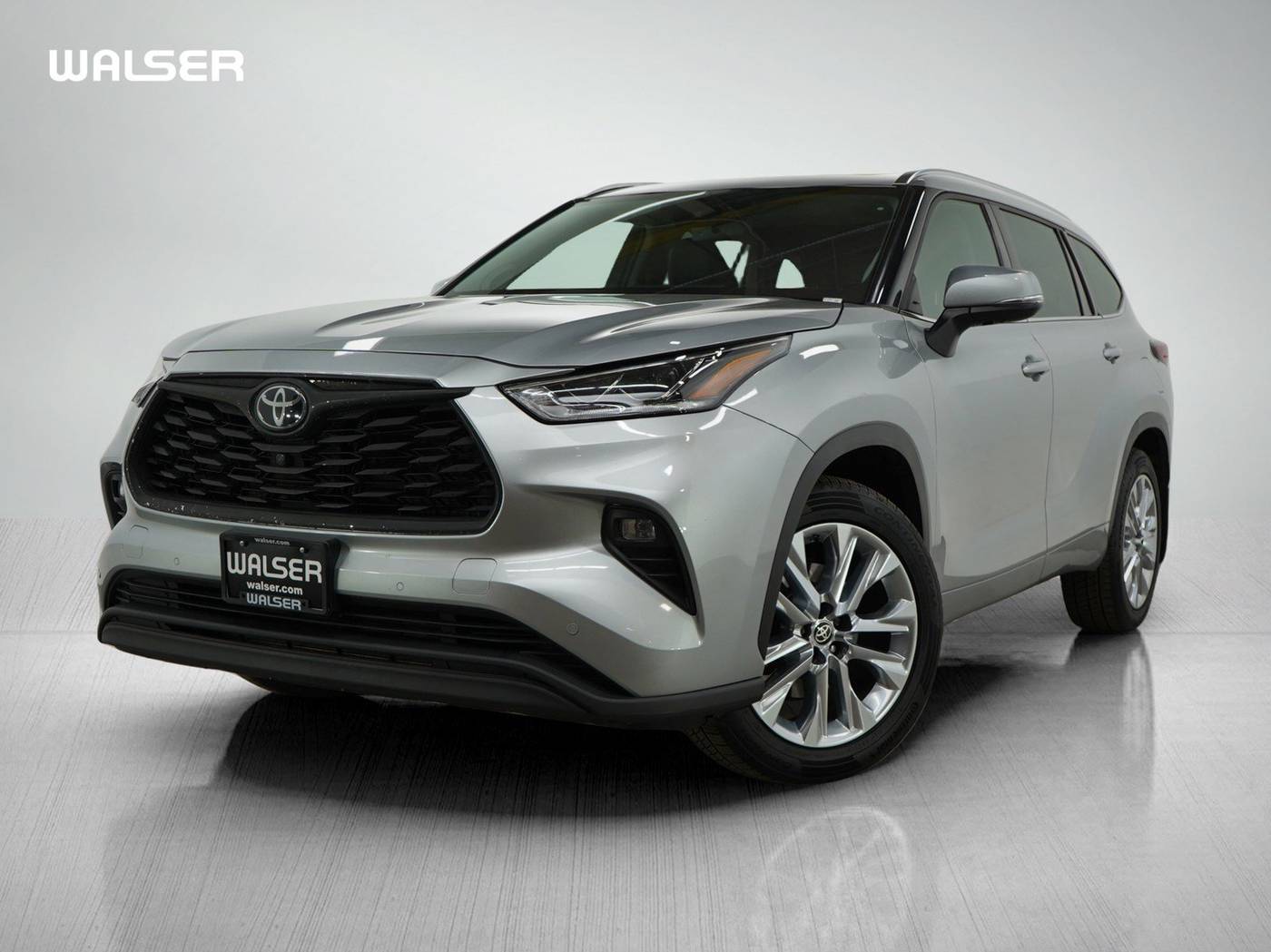 2022 Toyota Highlander Limited — SUV — 63,751 mi — Roseville, MN