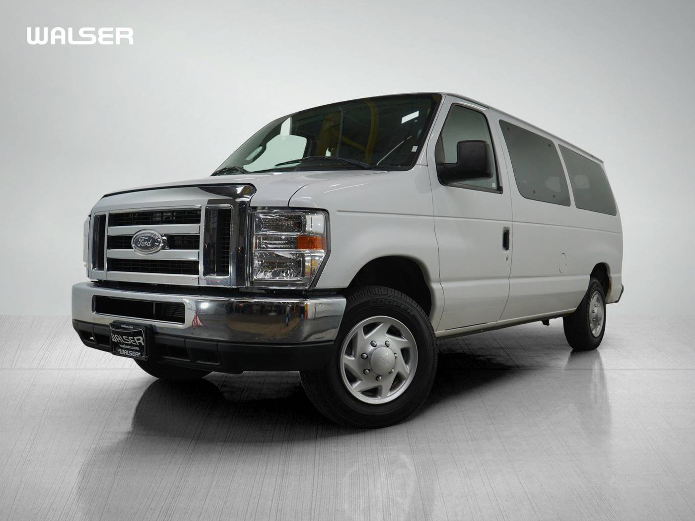 2012 Ford Econoline Wagon E-150 XLT — Passenger Van — 69,900 mi — Roseville, MN