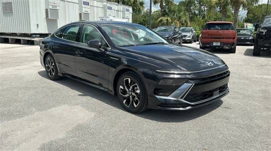 2024 Hyundai Sonata SEL — Sedan — 1,826 mi — Vero Beach, FL