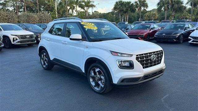 2023 Hyundai Venue SEL — SUV — 14,279 mi — Vero Beach, FL