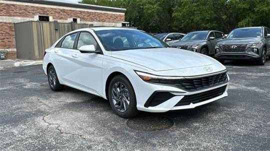 2024 Hyundai Elantra SEL — Sedan — 4,253 mi — Vero Beach, FL