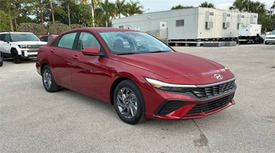 2024 Hyundai Elantra SEL — Sedan — 3,561 mi — Vero Beach, FL